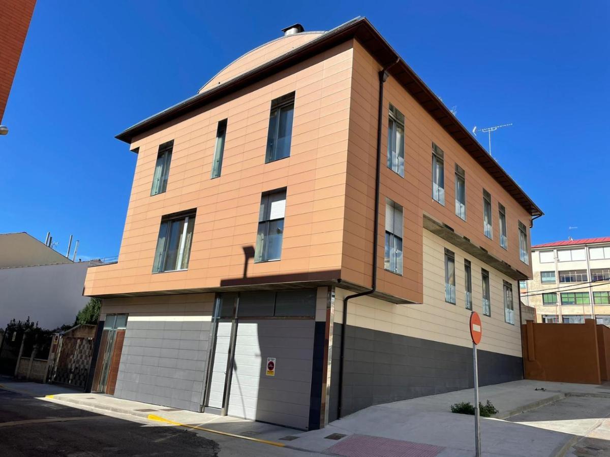 El Roble 9 Apartment Astorga Luaran gambar